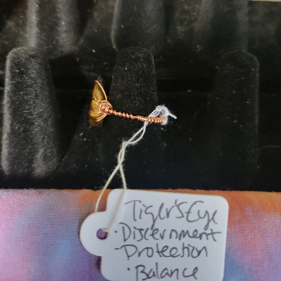 Handmade wire wrapped tigers eye ring size 7.5 - Picture 3 of 4